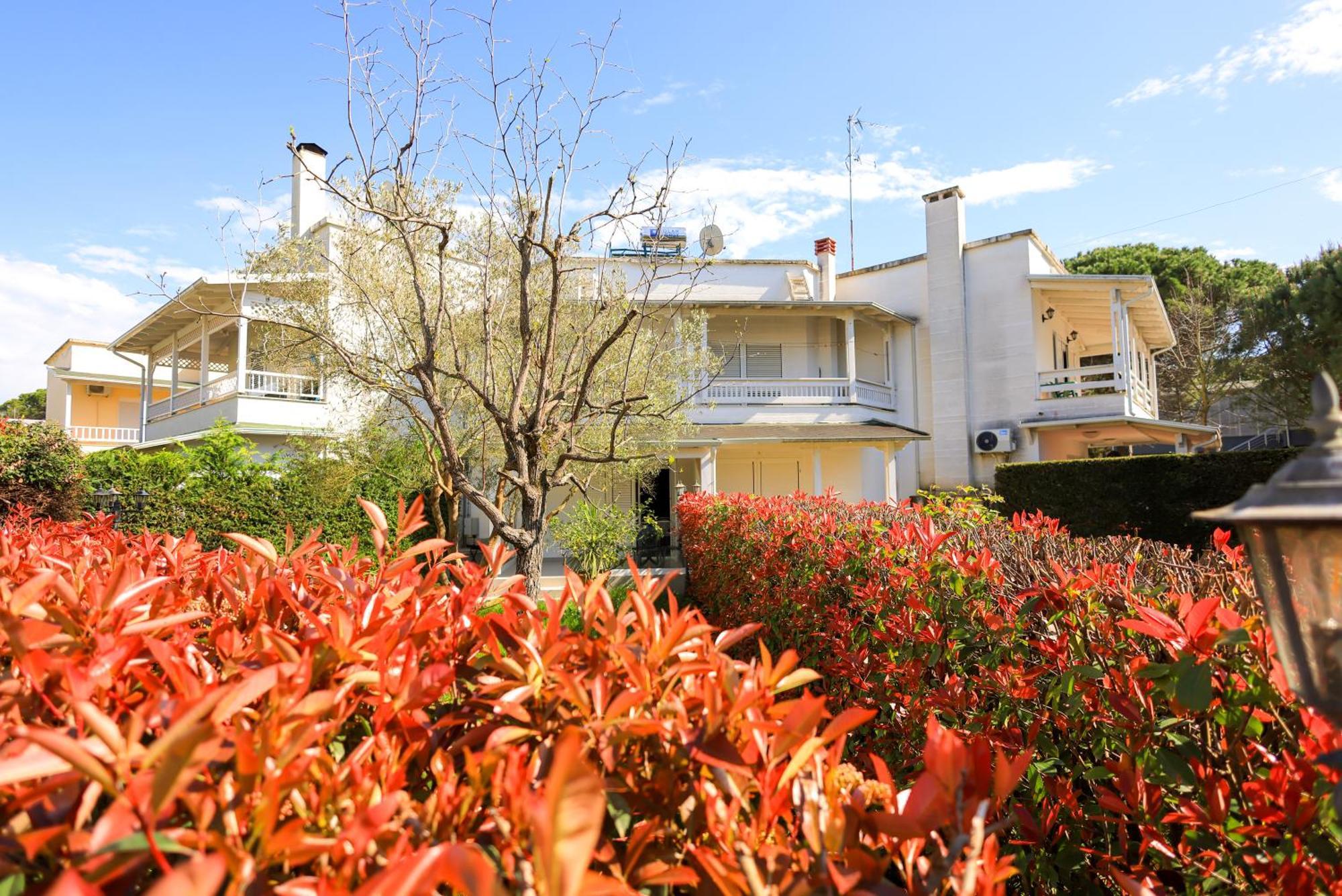 Grandstay Villa Perla Resort Durrës Exteriör bild