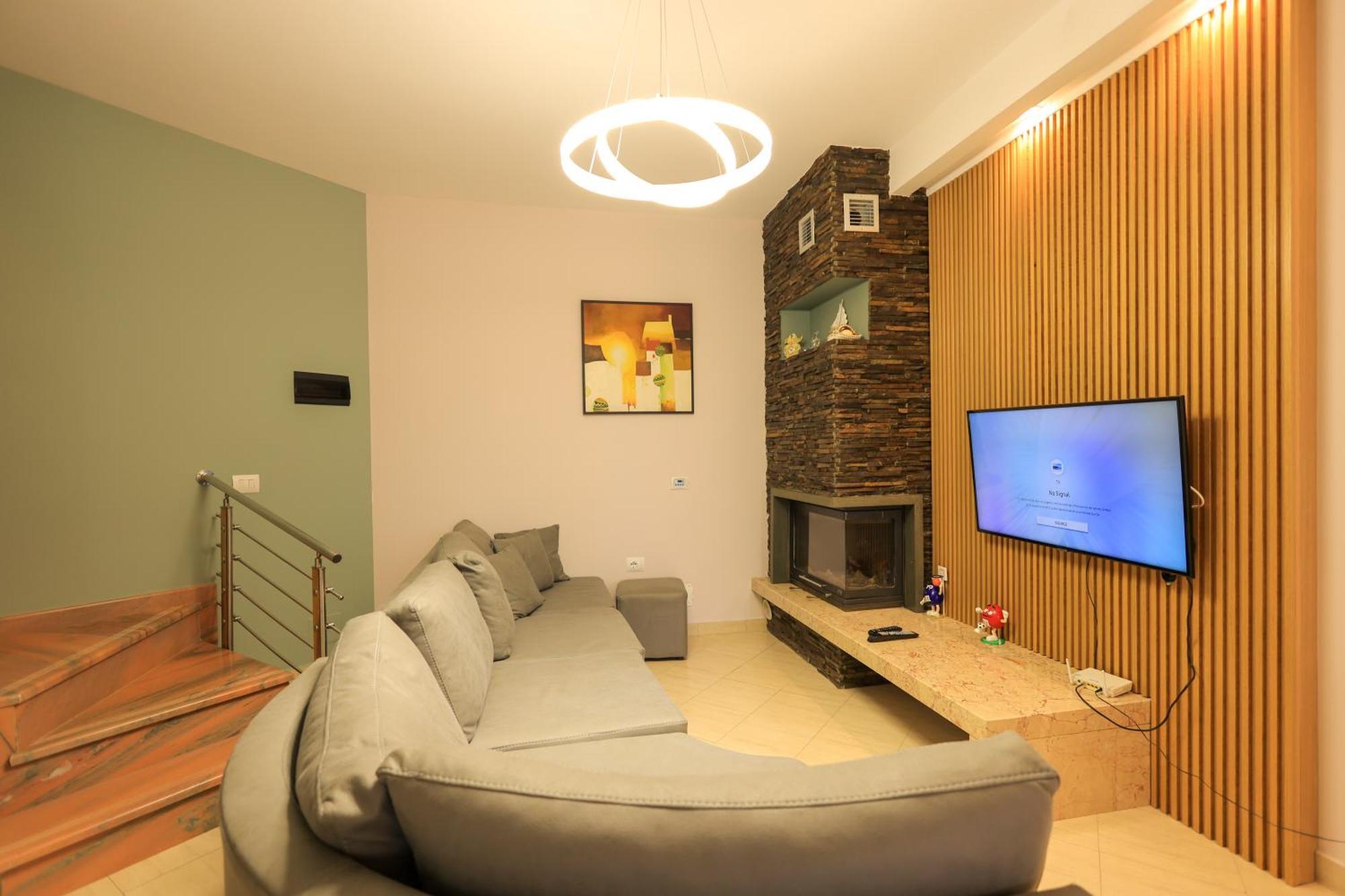 Grandstay Villa Perla Resort Durrës Exteriör bild