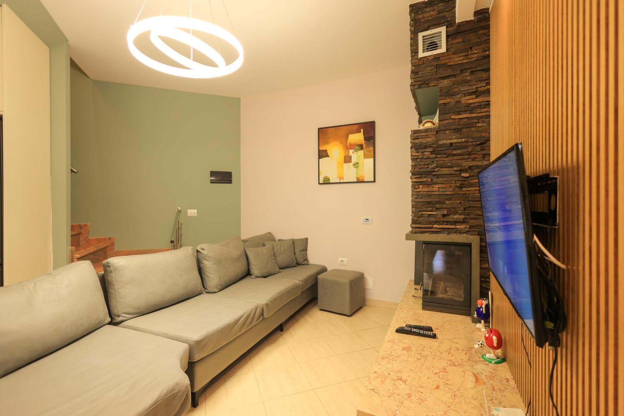 Grandstay Villa Perla Resort Durrës Exteriör bild