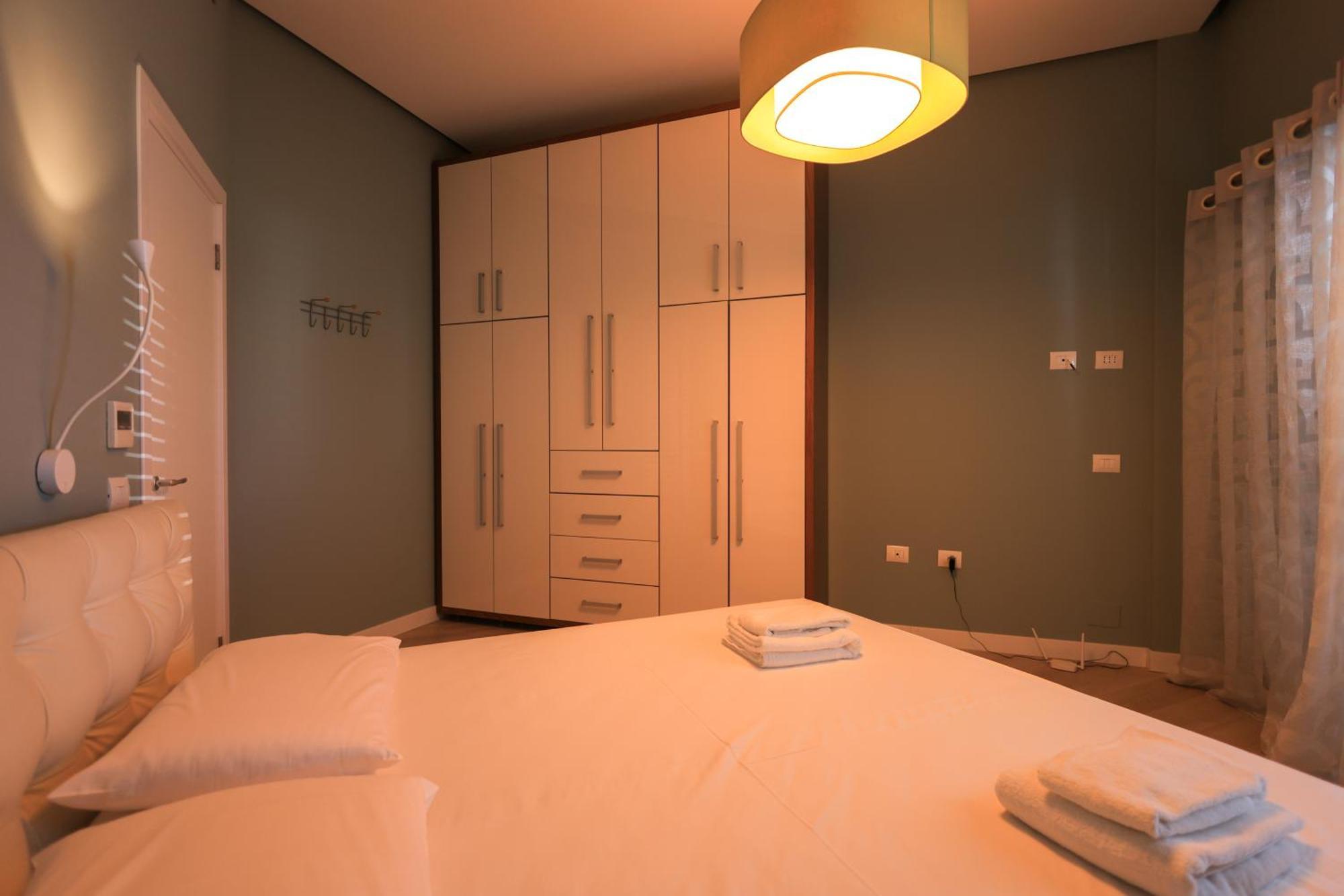 Grandstay Villa Perla Resort Durrës Exteriör bild