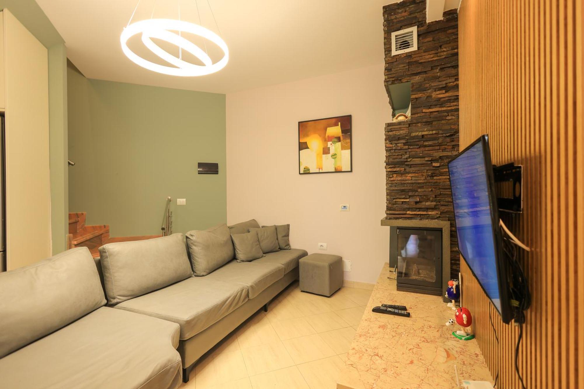 Grandstay Villa Perla Resort Durrës Exteriör bild